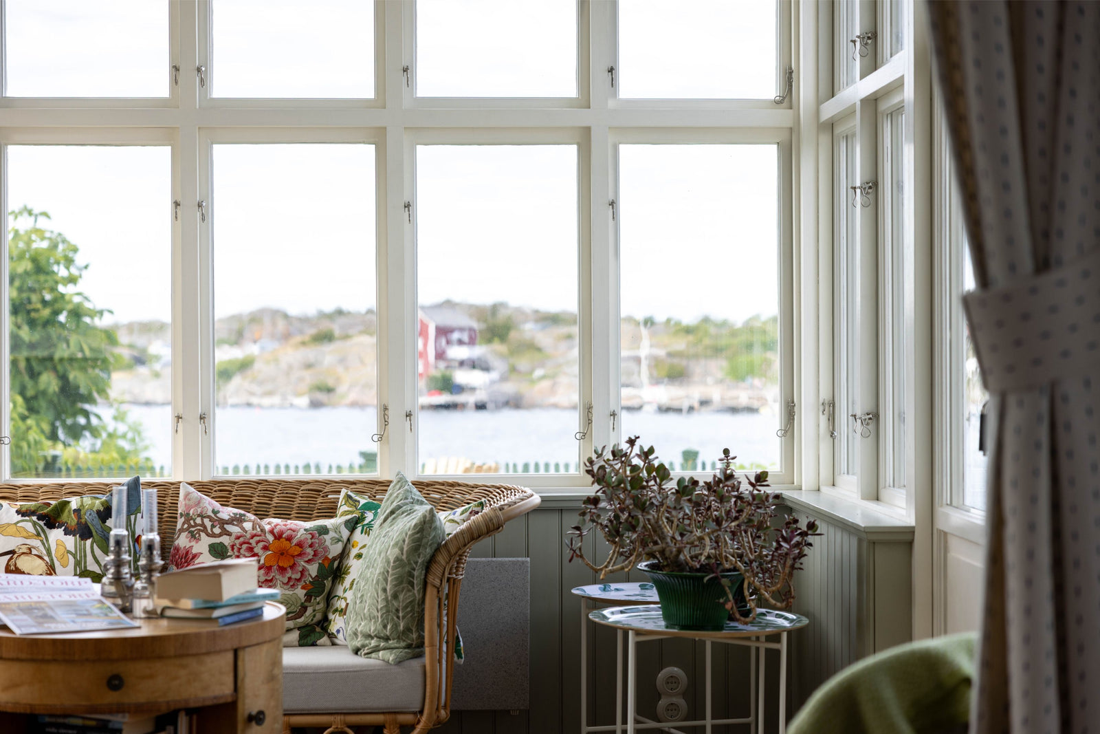 Ovolin Pärlgrå 9-612 veggmaling fargeprøve varm grå