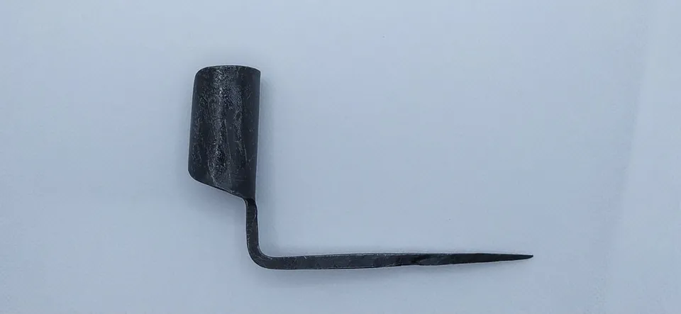 Ovolin Vinkel lysestake i smijern 7 cm