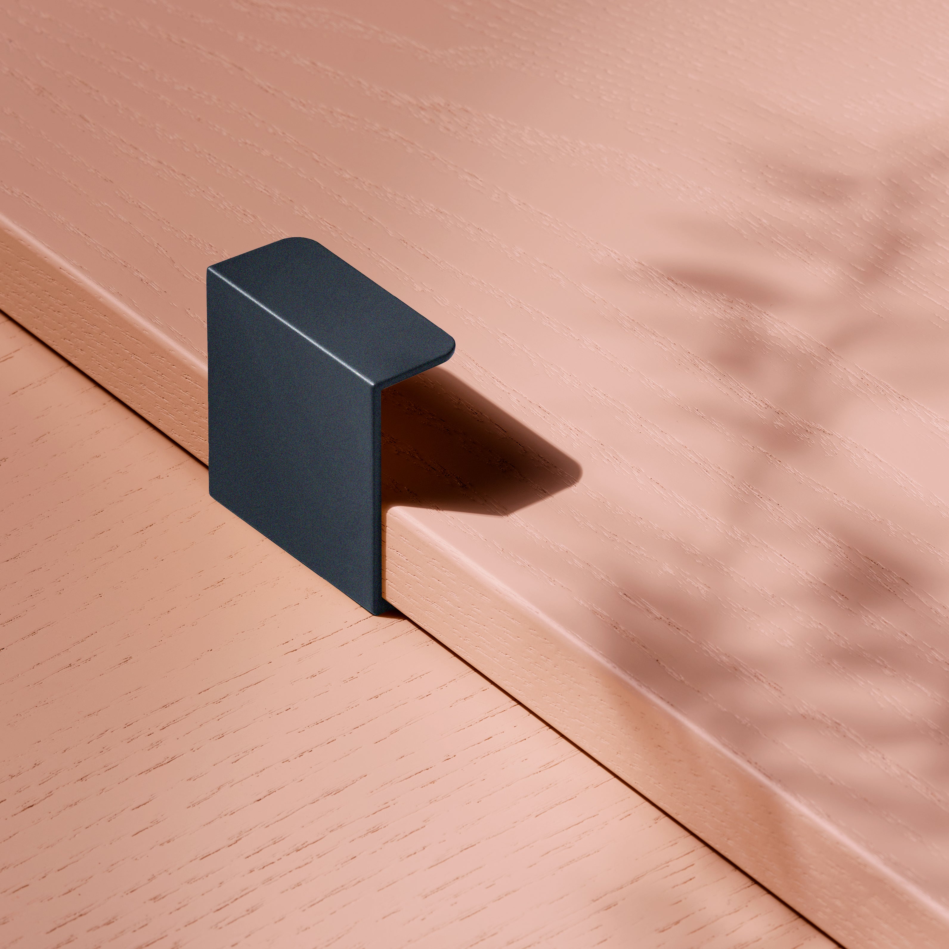 Toniton Hide 40 møbelhåndtak 40 mm deep blue