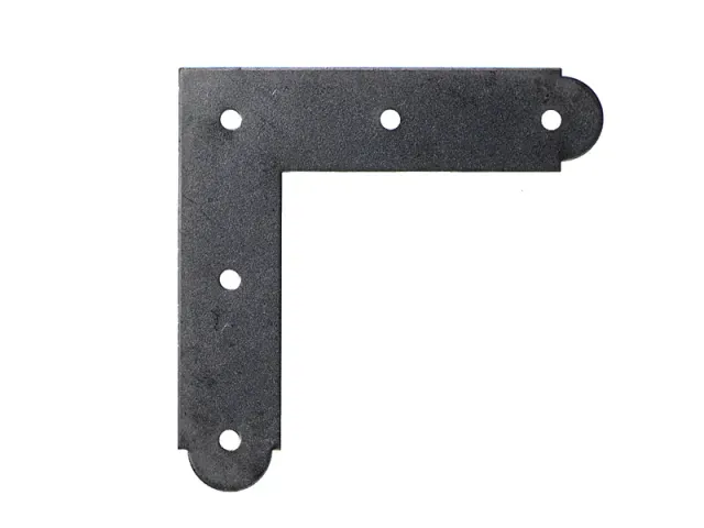 Gysinge hjørnejern stort etter 1850 til vindu
