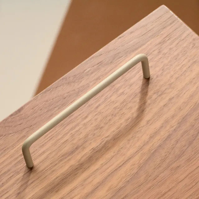 Toniton Thread 128 skapshåndtak greige 128 mm