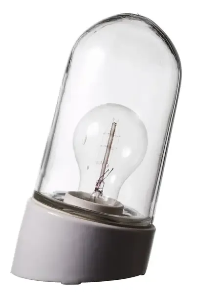 Gysinge porselenslampe skrå hvit vegglampe glass