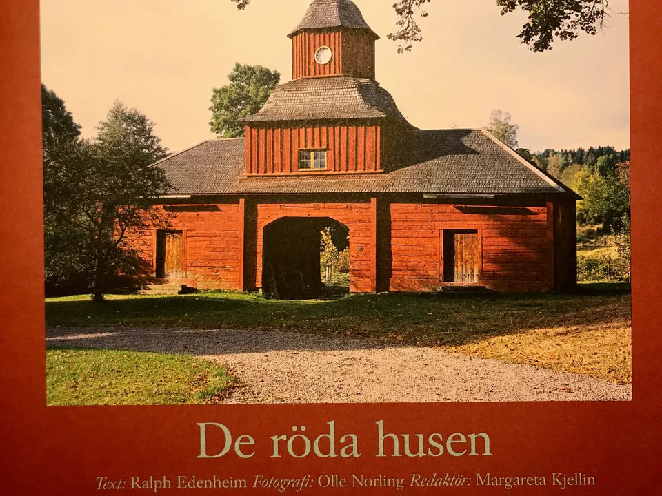 Ovolin De Röda Husen bok 224 sider røde hus